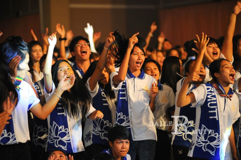 INT_4636.jpg - ภาพบรรยากาศ Freshy Night 2013 วันที่ 7 กรกฎาคม 2556 (อัลบั้ม 3)