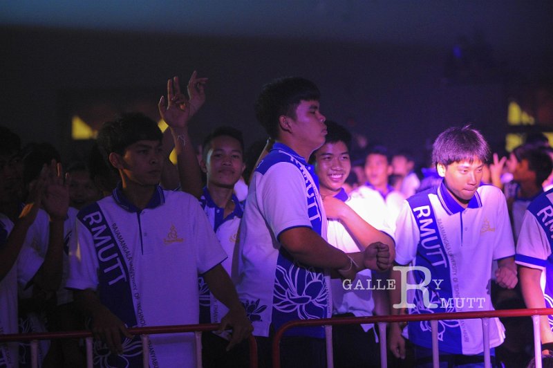 INT_4670.jpg - ภาพบรรยากาศ Freshy Night 2013 วันที่ 7 กรกฎาคม 2556 (อัลบั้ม 3)