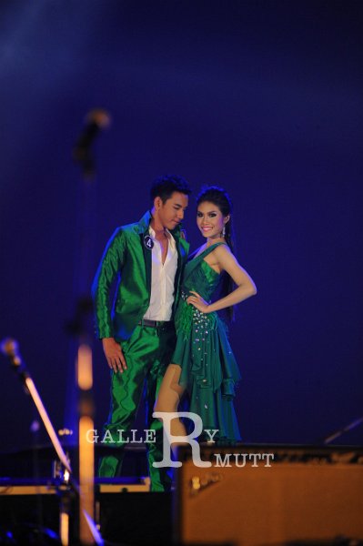 INT_4840.jpg - ภาพบรรยากาศ Freshy Night 2013 วันที่ 7 กรกฎาคม 2556 (อัลบั้ม 3)