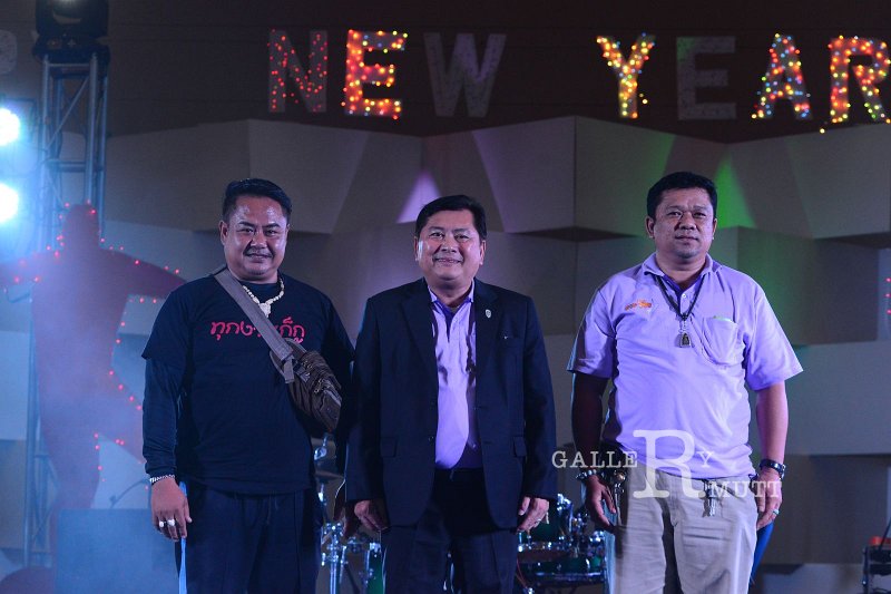 20151228-newyear_389.JPG - RmUtt