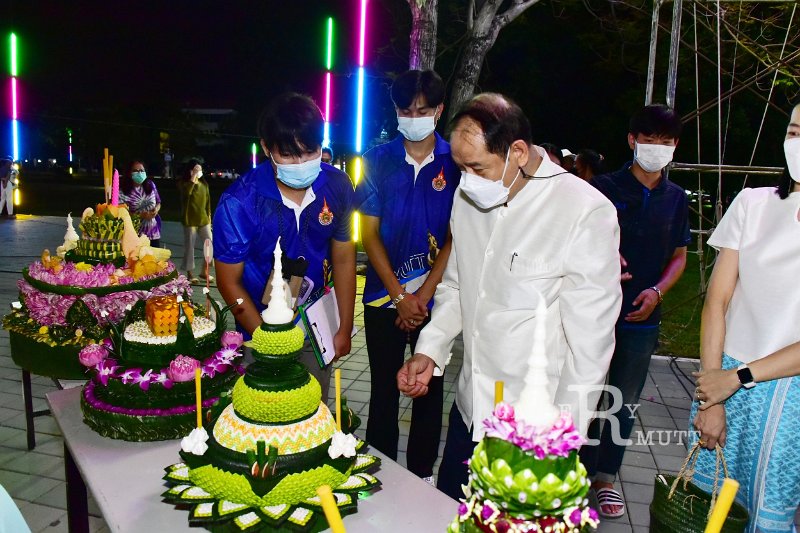 20211119-LoyKratongFestival-068.JPG