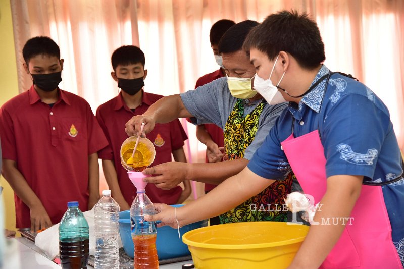 20220621-tie-dyeBag-108.JPG