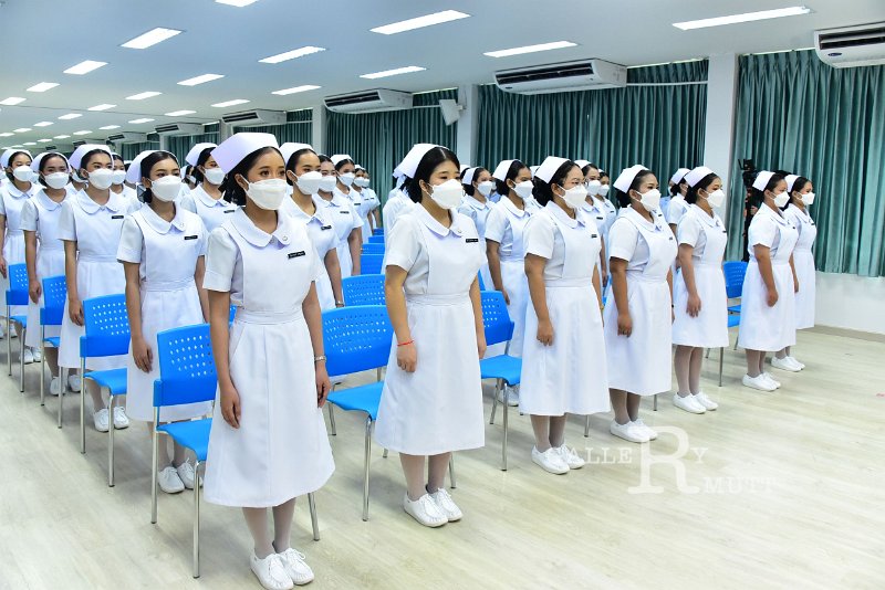 20221118-Nursing-250.JPG