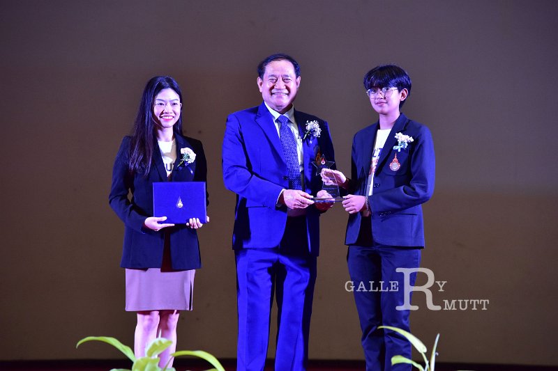 20230119-OutstandingResearcher-056.JPG