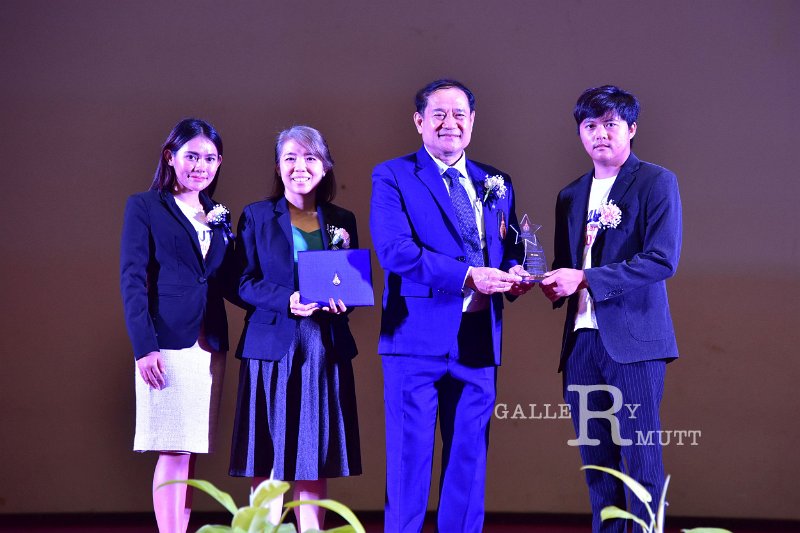 20230119-OutstandingResearcher-059.JPG