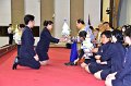 20230629-pay-homage-to-teacher-238
