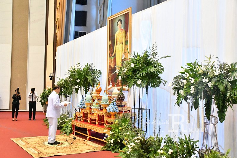 20230810-give-a-blessing-002.JPG