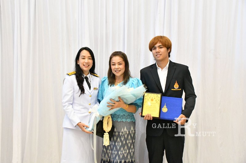 20230810-give-a-blessing-017.JPG