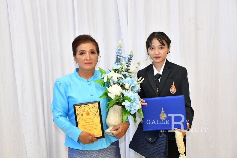 20230810-give-a-blessing-023.JPG