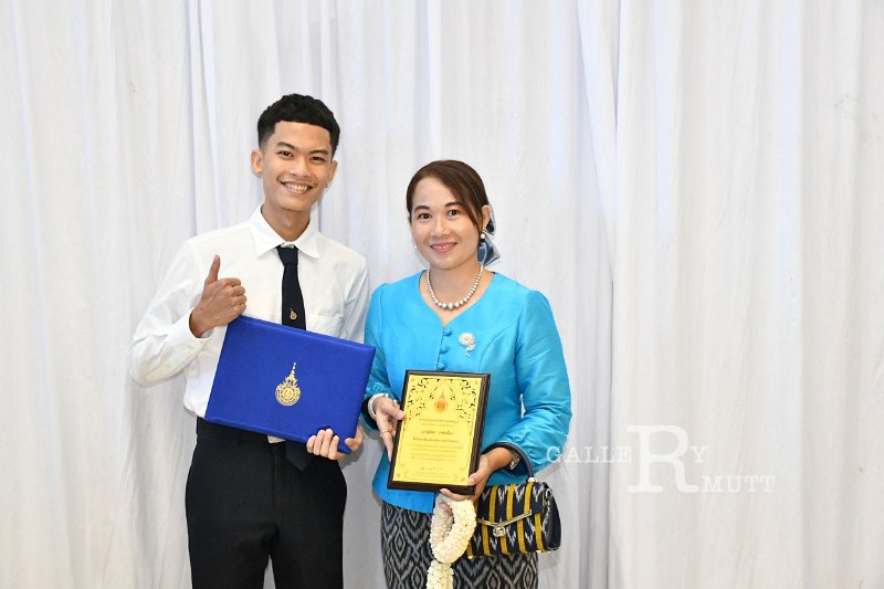 20230810-give-a-blessing-024.JPG