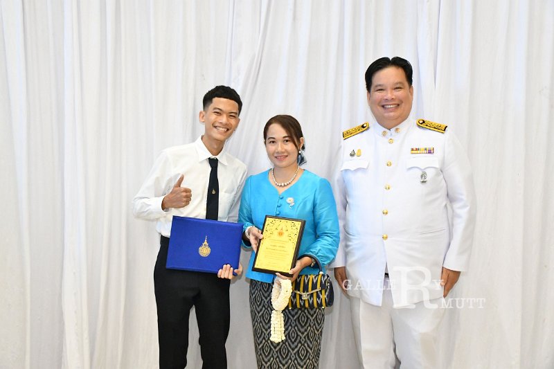 20230810-give-a-blessing-025.JPG