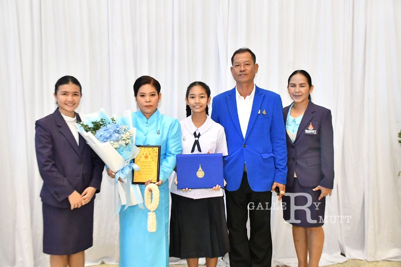 20230810-give-a-blessing-029.JPG