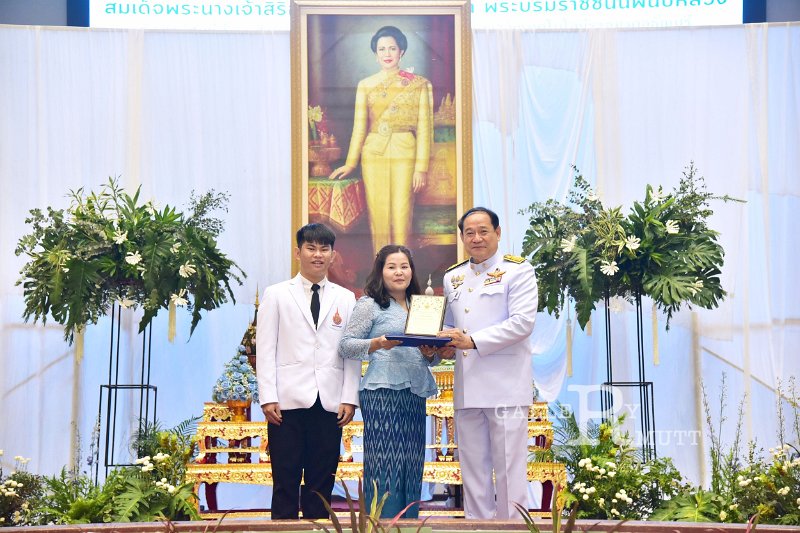 20230810-give-a-blessing-163.JPG