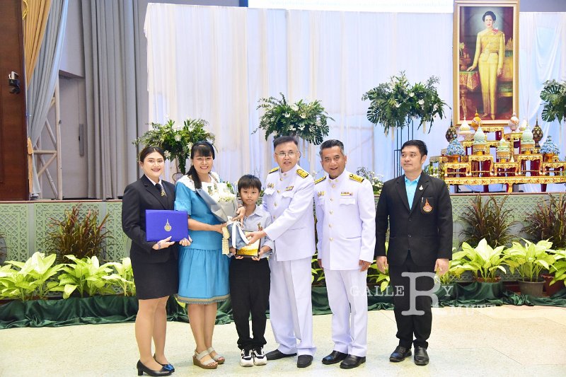 20230810-give-a-blessing-226.JPG