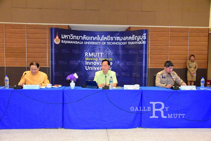 20231103-governor-033.JPG