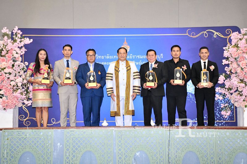 20231115-alumni-035.JPG