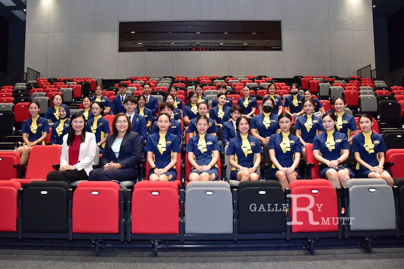 20240305-OpenUp-Professional-Experience-002.JPG