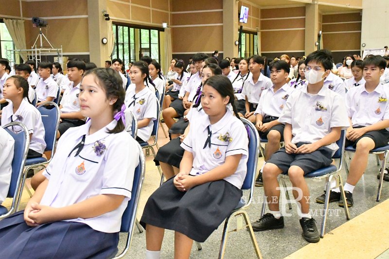 20240312-ids-final-orientation-031.JPG
