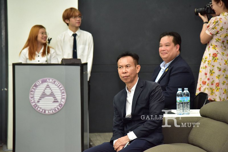 20240328-arch-final-orientation-15.JPG