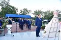 20241022-lay-a-wreath-102