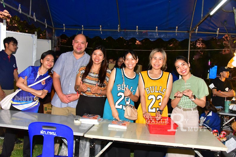 20241115-rmutt-Loy-Kratong-Festival-007.JPG
