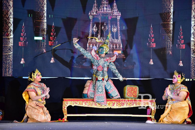 20241115-rmutt-Loy-Kratong-Festival-029.JPG