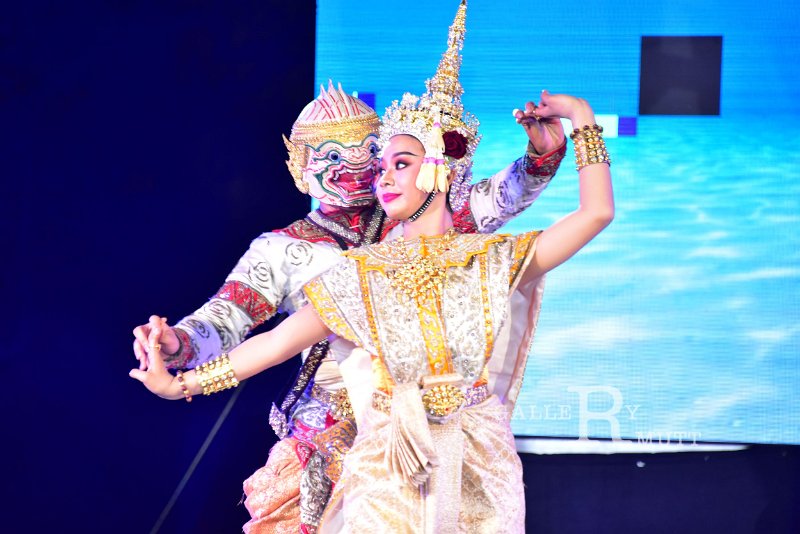 20241115-rmutt-Loy-Kratong-Festival-035.JPG