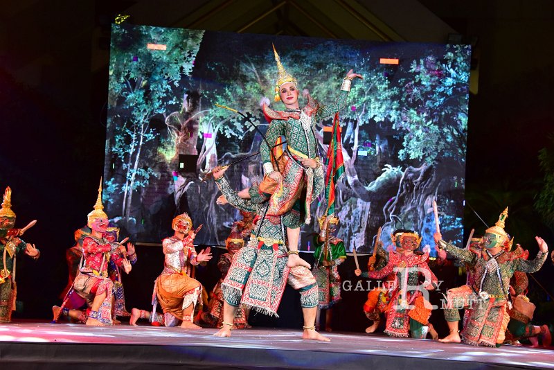 20241115-rmutt-Loy-Kratong-Festival-059.JPG