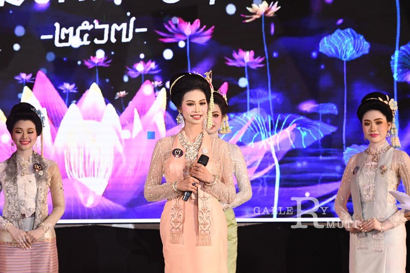 20241115-rmutt-Loy-Kratong-Festival-131.JPG