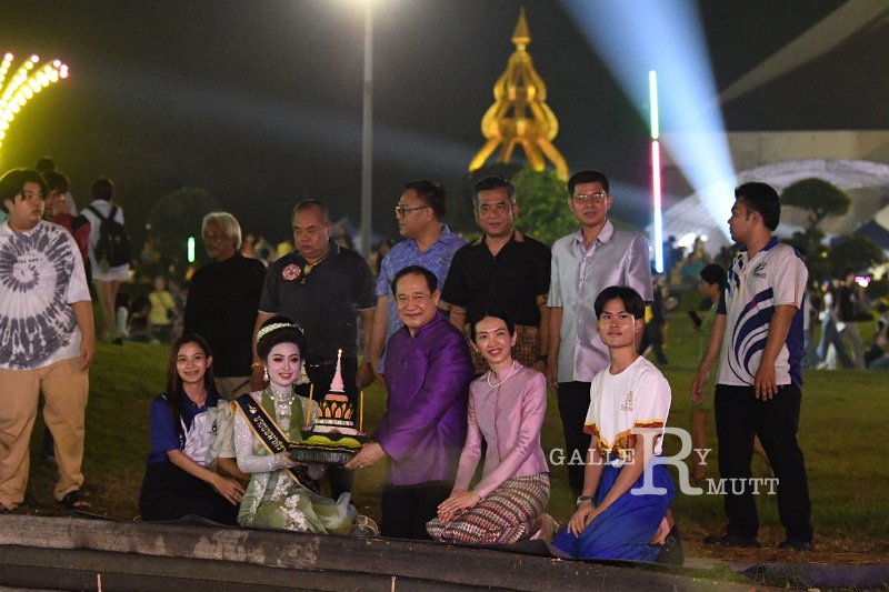 20241115-rmutt-Loy-Kratong-Festival-241.JPG