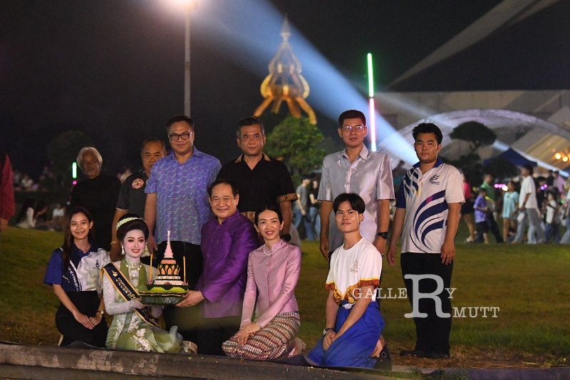 20241115-rmutt-Loy-Kratong-Festival-242.JPG