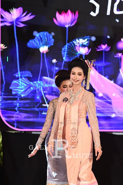20241115-rmutt-Loy-Kratong-Festival-637.JPG