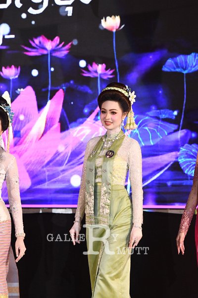 20241115-rmutt-Loy-Kratong-Festival-638.JPG