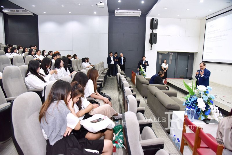 20250320-Final-Orientation-091.JPG