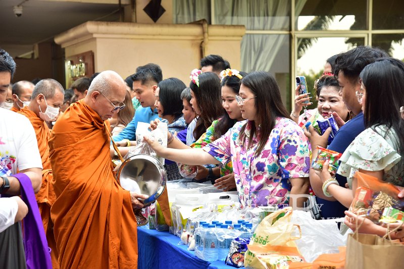 20250409-rmutt-Songkran-055.JPG