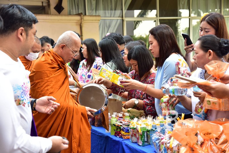 20250409-rmutt-Songkran-059.JPG