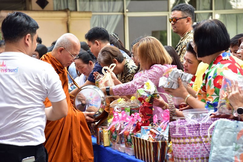 20250409-rmutt-Songkran-065.JPG