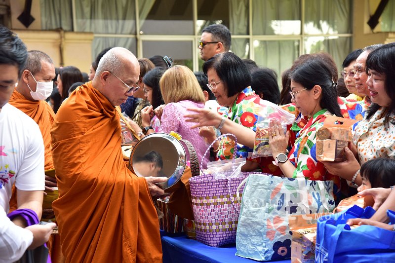 20250409-rmutt-Songkran-068.JPG