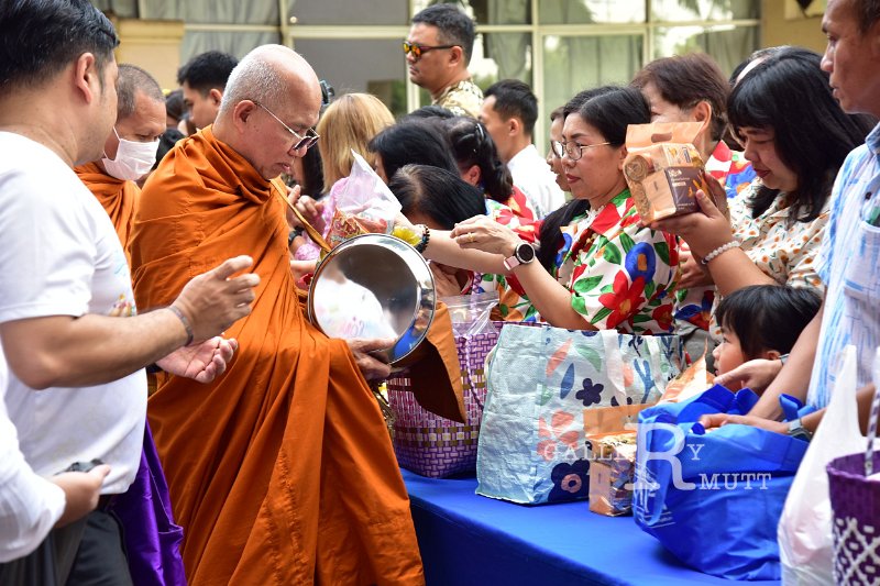 20250409-rmutt-Songkran-069.JPG