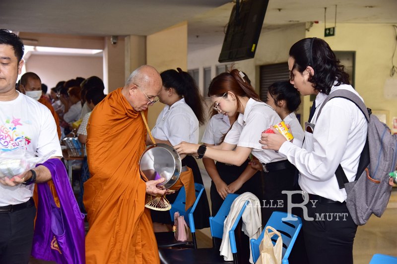 20250409-rmutt-Songkran-098.JPG