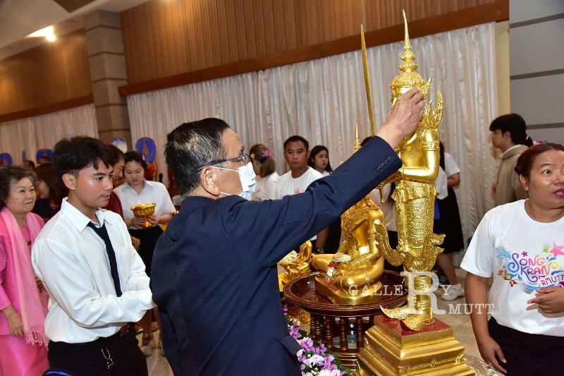 20250409-rmutt-Songkran-235.JPG