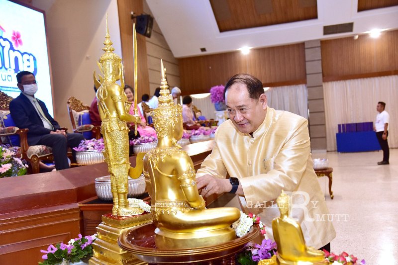 20250409-rmutt-Songkran-247.JPG
