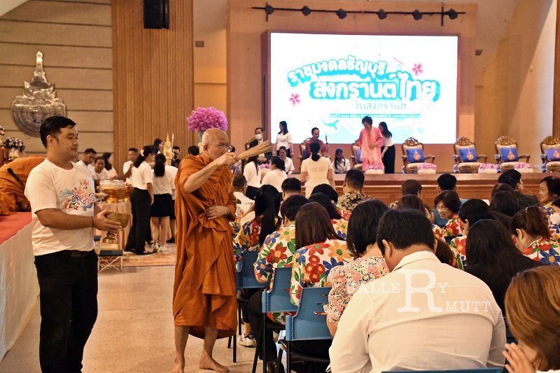 20250409-rmutt-Songkran-516.JPG