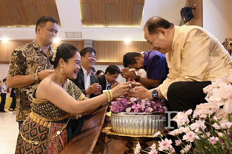 20250409-rmutt-Songkran-580.JPG
