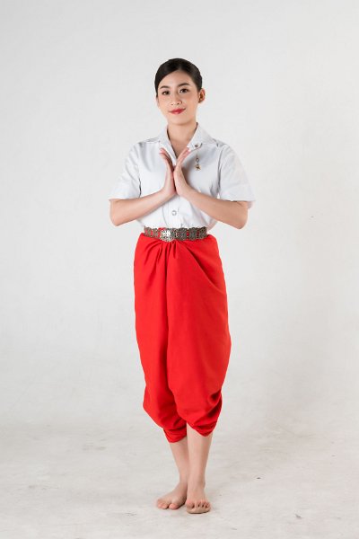 Presenter-2566-Fa-01.jpg