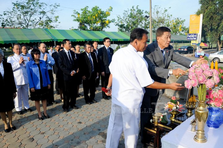 DSC_4612.jpg - ซ้อมใหญ่พิธีพระราชทานปริญญาบัตรฯ มหาวิทยาลัยเทคโนโลยีราชมงคลประจำปีการศึกษา 2553 (ช่วงเช้า วันที่ 20 04 55)