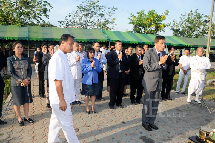 DSC_4619.jpg - ซ้อมใหญ่พิธีพระราชทานปริญญาบัตรฯ มหาวิทยาลัยเทคโนโลยีราชมงคลประจำปีการศึกษา 2553 (ช่วงเช้า วันที่ 20 04 55)