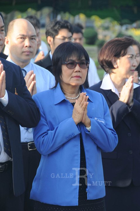 DSC_4643.jpg - ซ้อมใหญ่พิธีพระราชทานปริญญาบัตรฯ มหาวิทยาลัยเทคโนโลยีราชมงคลประจำปีการศึกษา 2553 (ช่วงเช้า วันที่ 20 04 55)