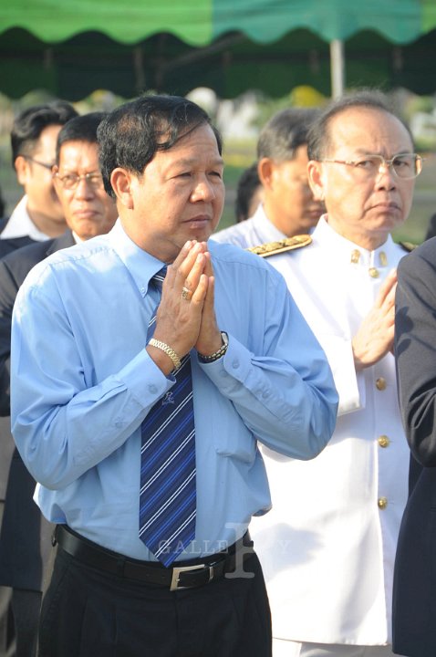 DSC_4645.jpg - ซ้อมใหญ่พิธีพระราชทานปริญญาบัตรฯ มหาวิทยาลัยเทคโนโลยีราชมงคลประจำปีการศึกษา 2553 (ช่วงเช้า วันที่ 20 04 55)