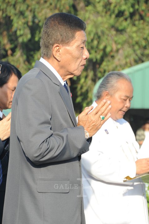 DSC_4674.jpg - ซ้อมใหญ่พิธีพระราชทานปริญญาบัตรฯ มหาวิทยาลัยเทคโนโลยีราชมงคลประจำปีการศึกษา 2553 (ช่วงเช้า วันที่ 20 04 55)